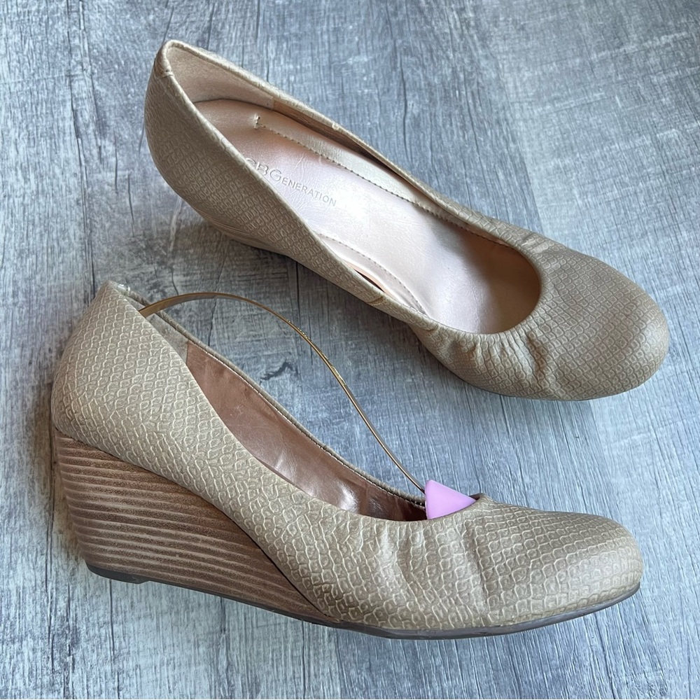 BCBG Generation Tallie Size 9.5